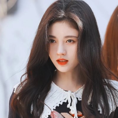 山河血泪美人恩
